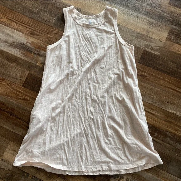 NWOT Secret Treasures Women’s Tank Chemise - Picture 8 of 13